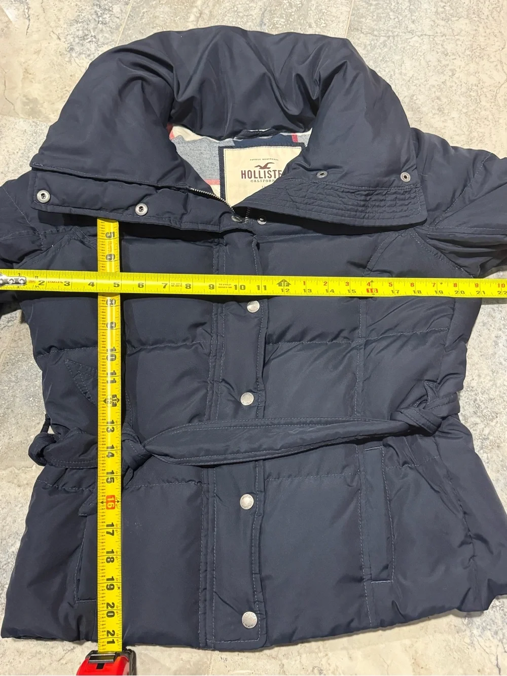 Hollister Navy Quilted Puffer Jacket with Plaid Lining